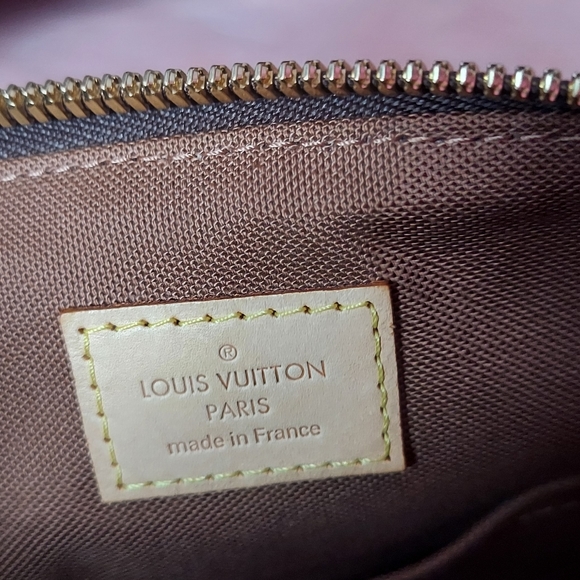 Authentic Louis Vuitton Bag - Picture 5 of 15